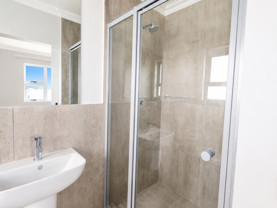 To Let 3 Bedroom Property for Rent in Sunningdale Western Cape